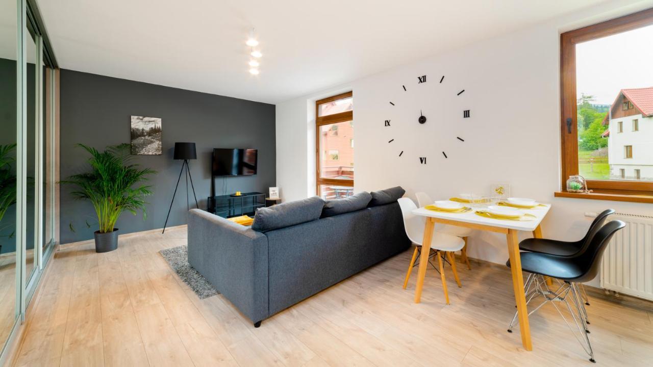 Apartamenty Everysky - Boczna カルパッチ エクステリア 写真